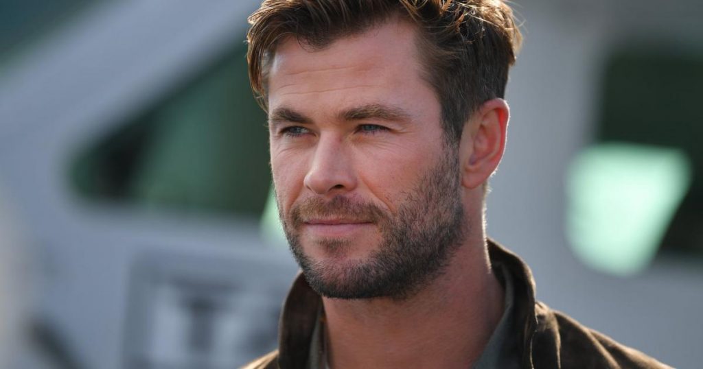 Son of "Thor" Hemsworth prefers Superman