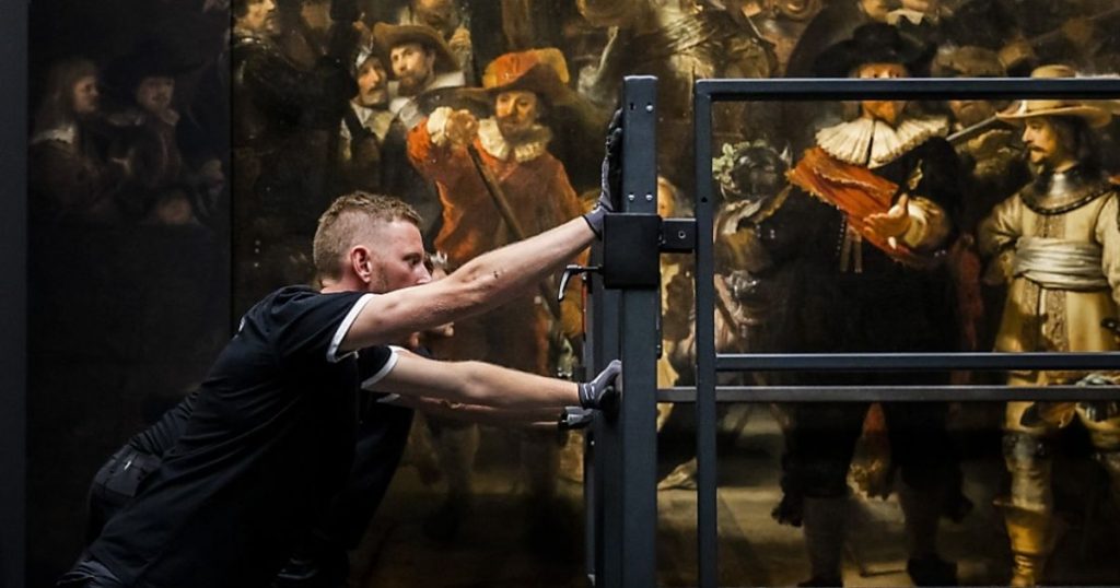 Rembrandt's Night Watch is completed again after 300 years