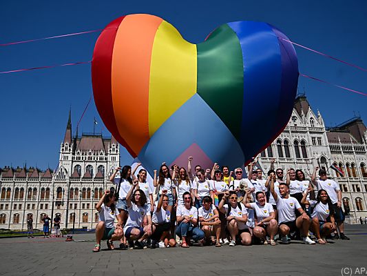 Protests in Hungary against a controversial anti-LGBT law