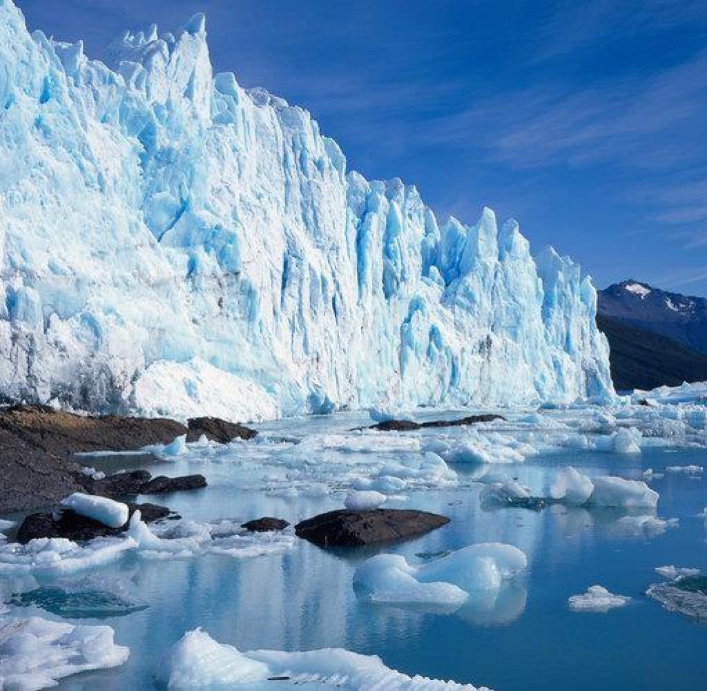 Perito Moreno Glacier, Los Glaciares National Park, Patagonia, Argentina