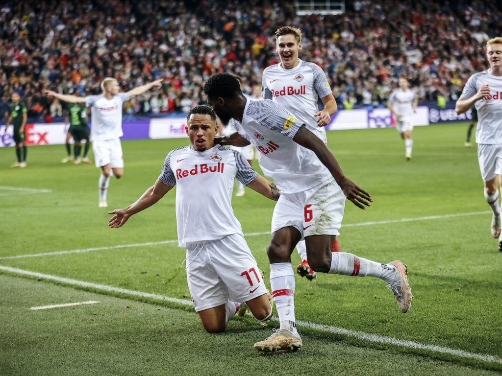 A win at home against Wolfsburg: Salzburg is approaching the knockout stage of the Champions League - Bundesliga