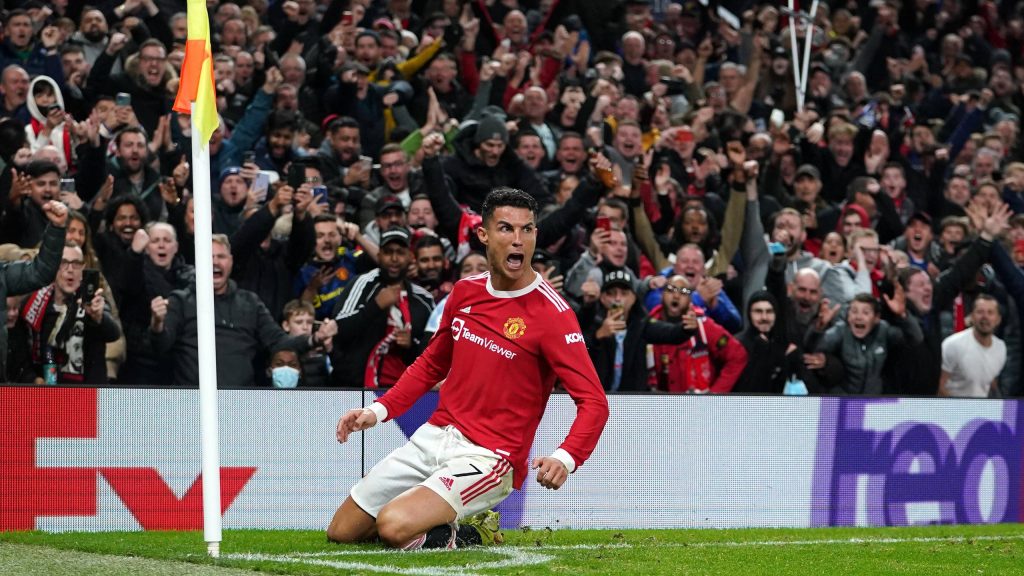 Cristiano Ronaldo: Winning with a late goal against Atalanta Bergamo - the United star makes history again
