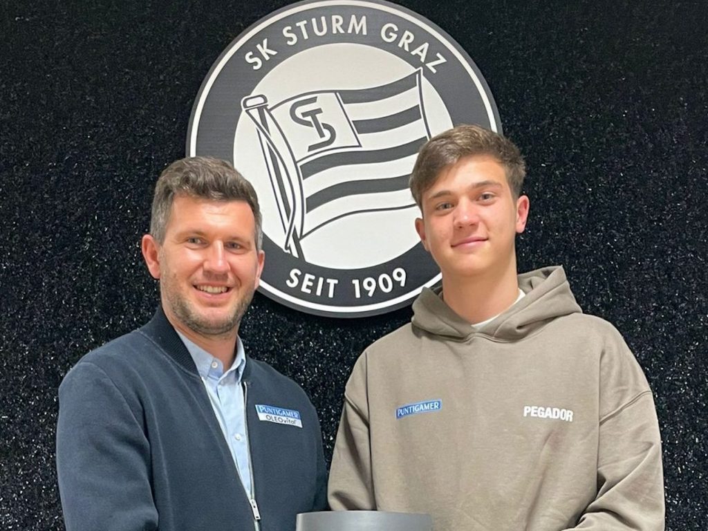 Sturm Graz supplies the 17-year-old talent with a professional contract - Bundesliga