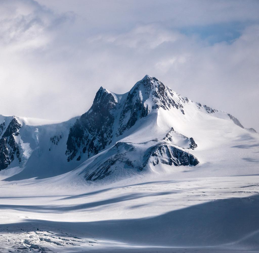 mountain range in Antarctica