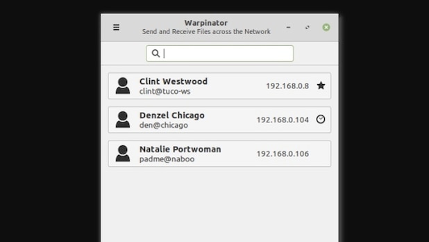 Warpinator makes it very easy to exchange files in the local network.