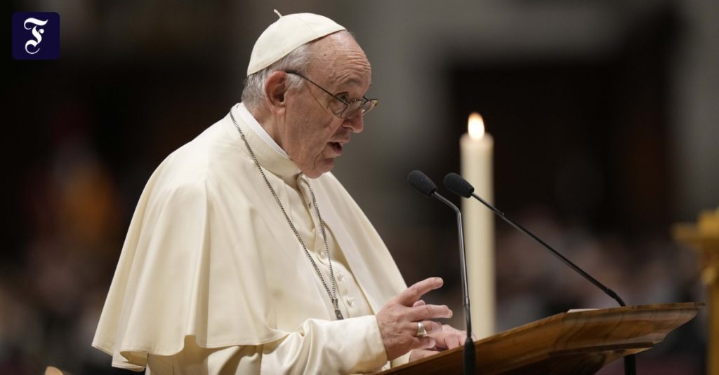Pope Francis against "abolition of culture"