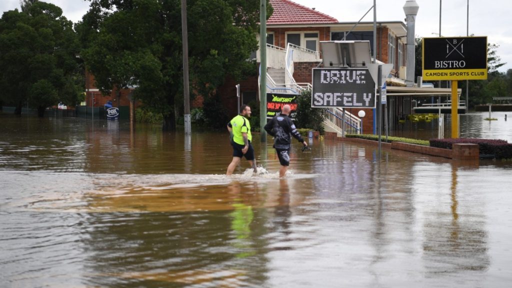 Australia: floods in Sydney again - panorama
