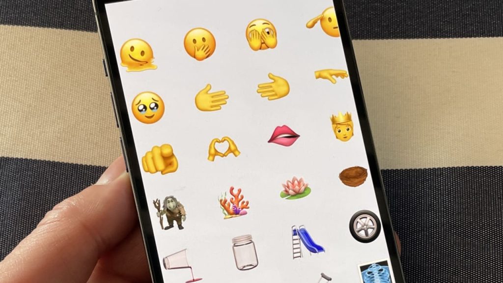 New iOS 15.4: These emojis are now coming to iPhone |  life and knowledge