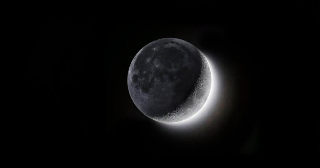 Sun, Moon and Stars for May - Lunar Eclipse early Monday morning