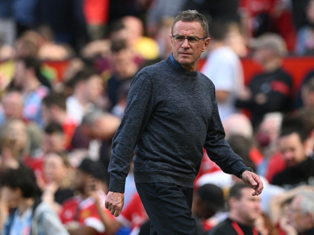 Ralph Rangnick wants to continue to support Manchester United (Image: SID)