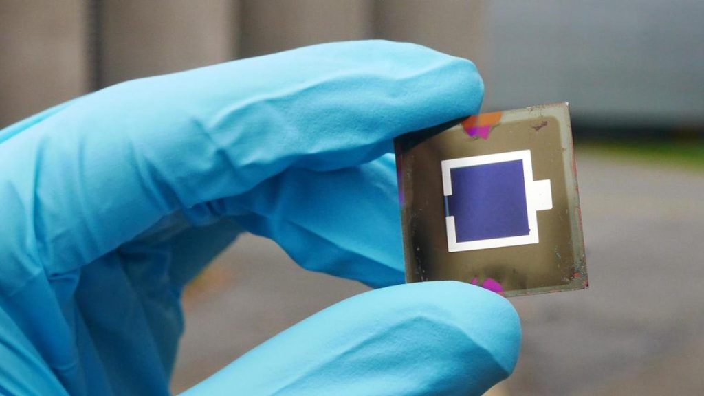Perovskite solar cells: a breakthrough for the future of green energy
