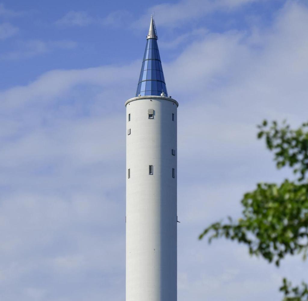 Zarm Drop Tower, University of Bremen, Germany
