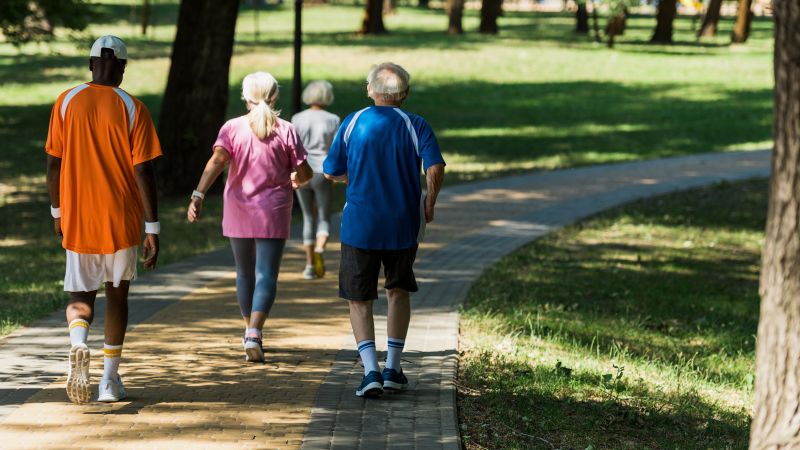 How fast you walk could be a sign of dementia