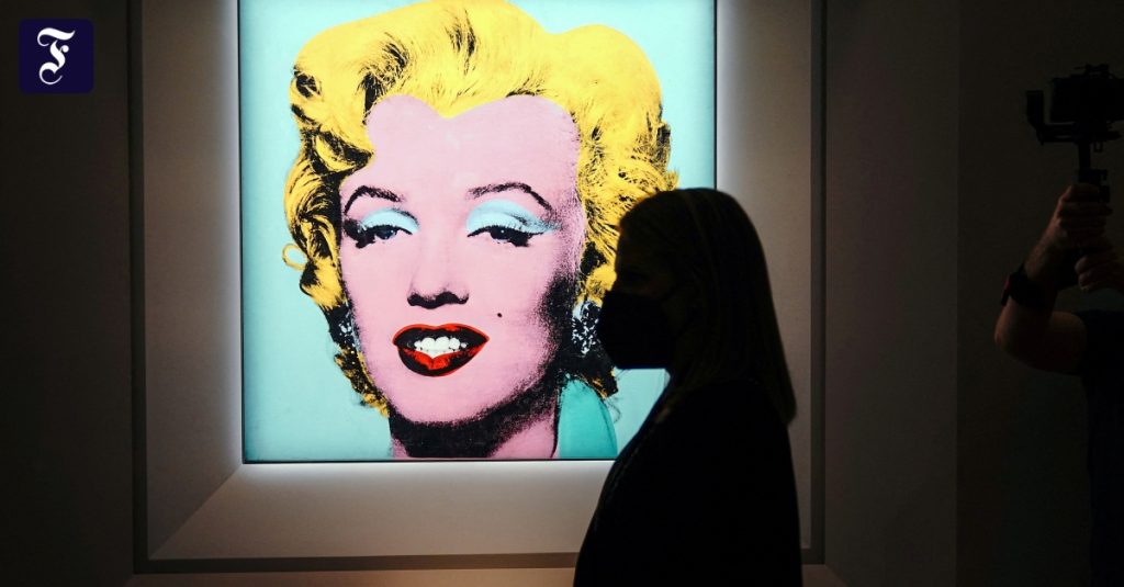 Warhol's silkscreen most expensive picture of the twentieth century