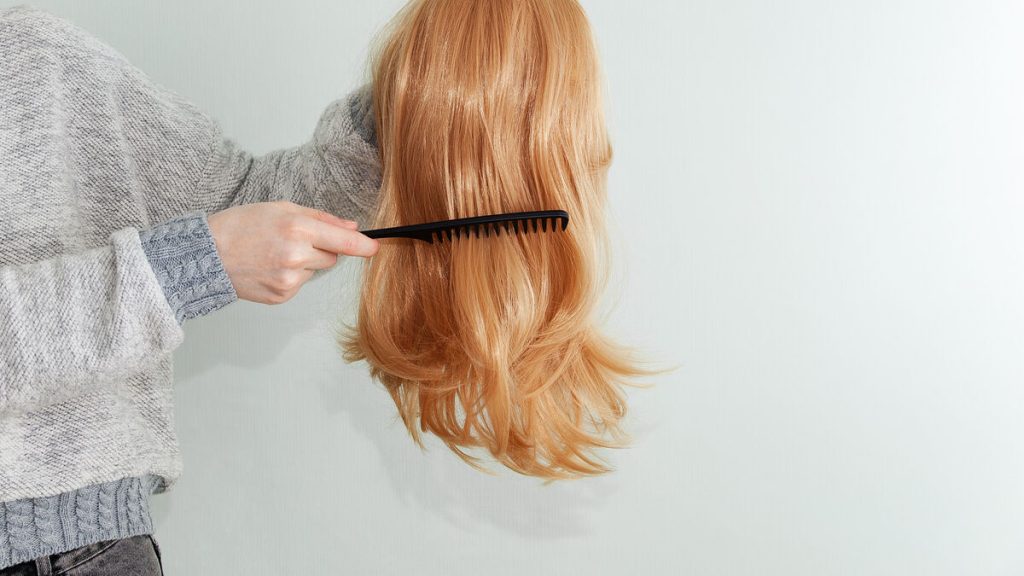 3 tricks to make wigs look real