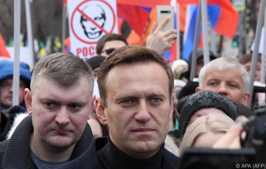 Navalny reports after his transfer from a new penal colony