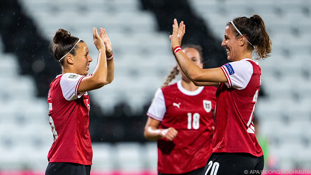 ÖFB women won the penultimate European Championship test against Montenegro 4-0