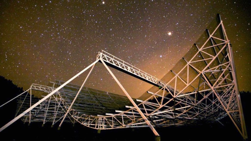Astronomers receive an unusual radio signal: 'like a heartbeat'