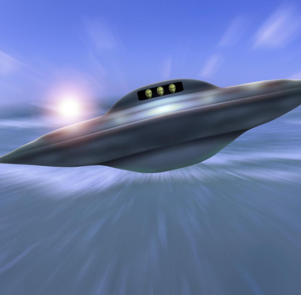 Aliens on their way to Earth: is it really just science fiction or a realistic scenario?