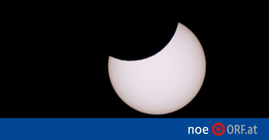 Partial solar eclipse in time-lapse video - noe.ORF.at