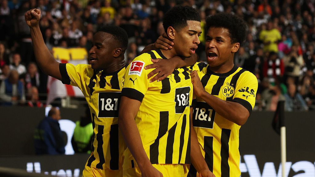 With a lot of luck, Dortmund won the first match against Frankfurt - Football - International - Germany