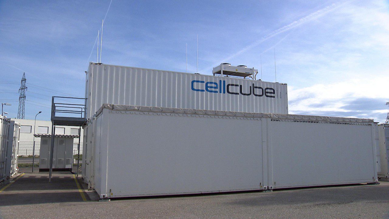 Cellcube Wr. Battery Storage.  Neudorf containers